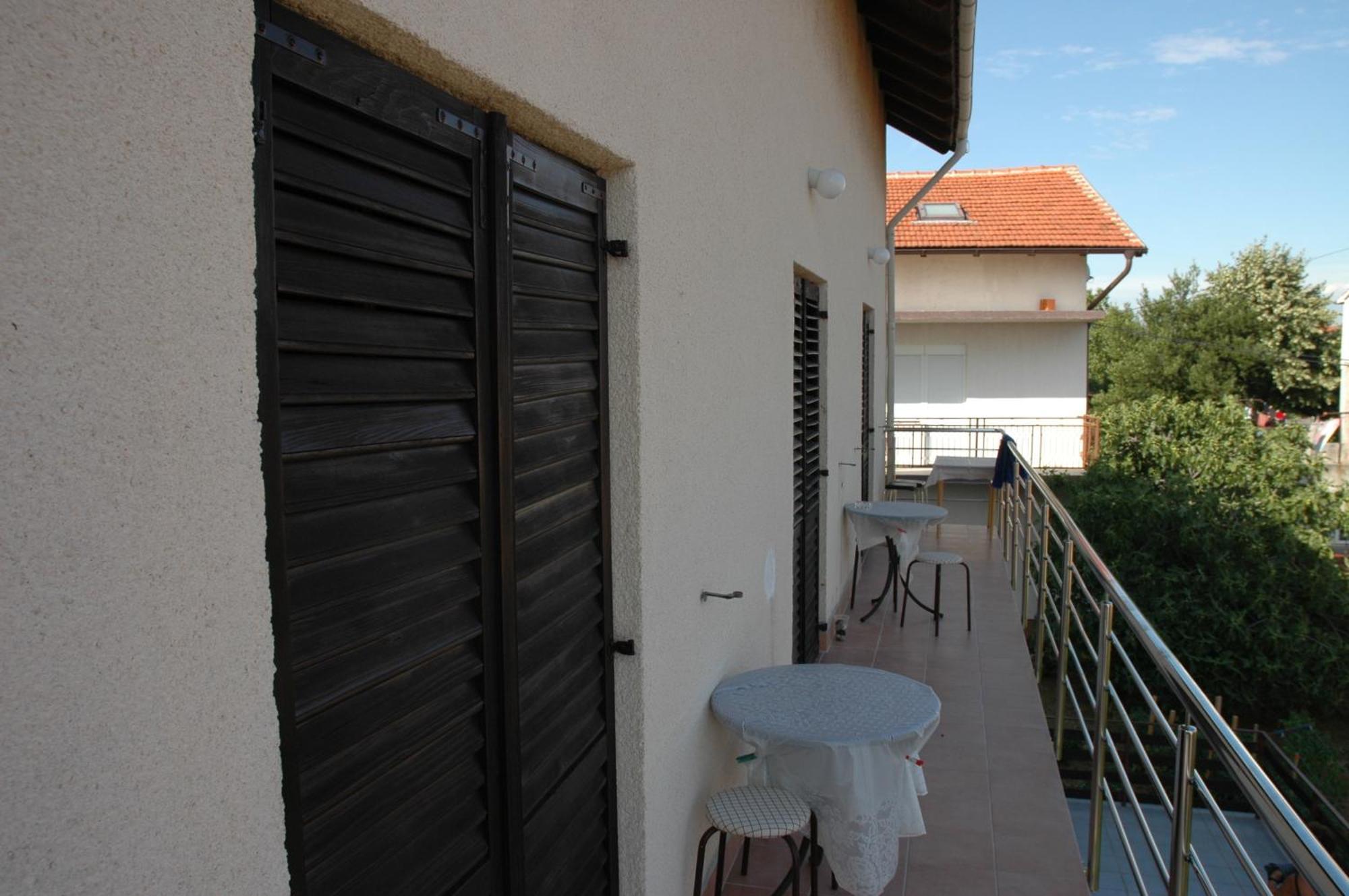 Apartment Latinovic Vodice Kültér fotó